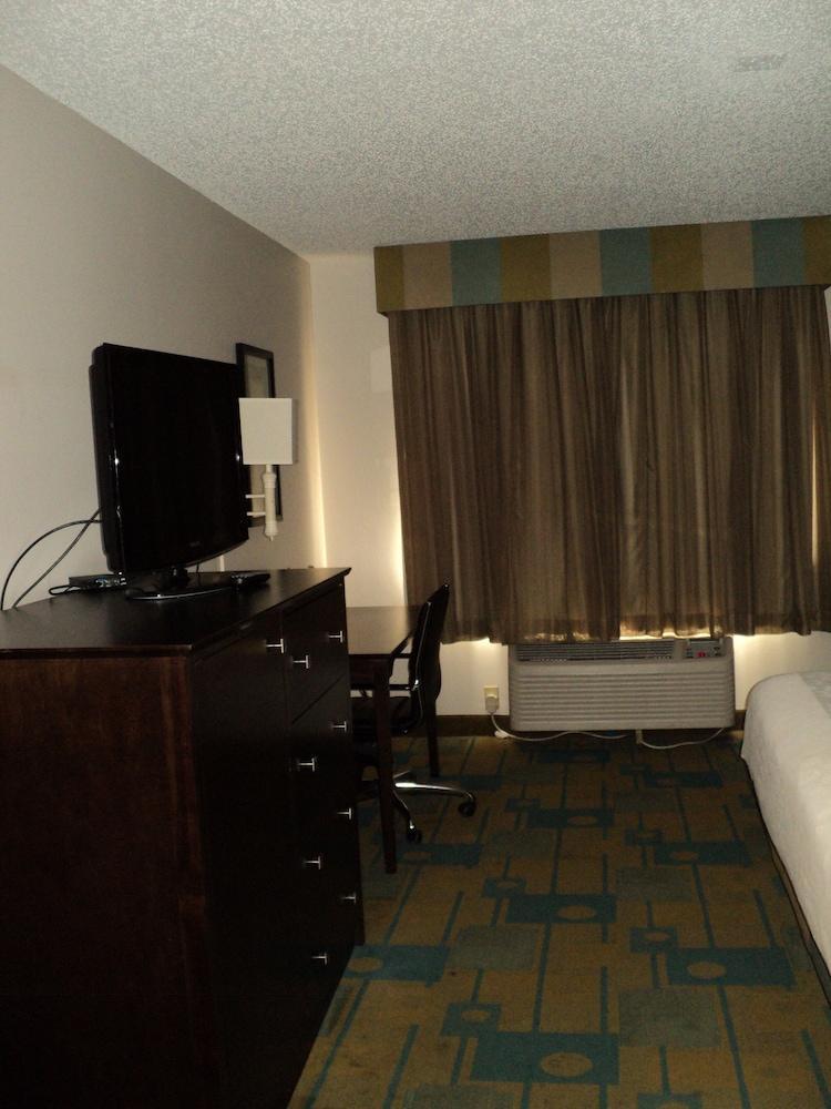 La Quinta By Wyndham Houston Nw Brookhollow Bagian luar foto