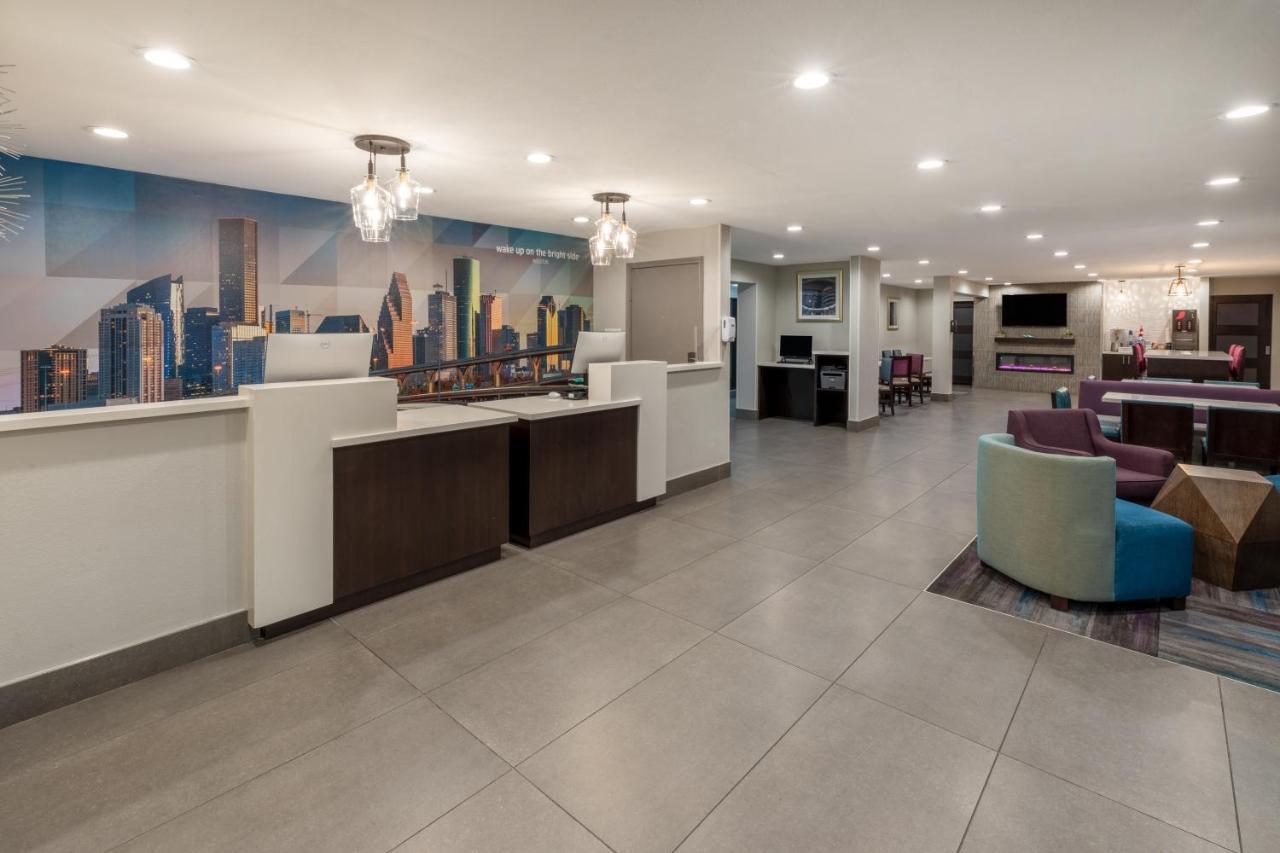 La Quinta By Wyndham Houston Nw Brookhollow Bagian luar foto