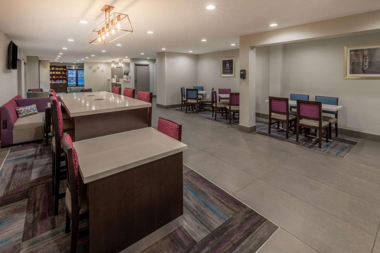 La Quinta By Wyndham Houston Nw Brookhollow Bagian luar foto